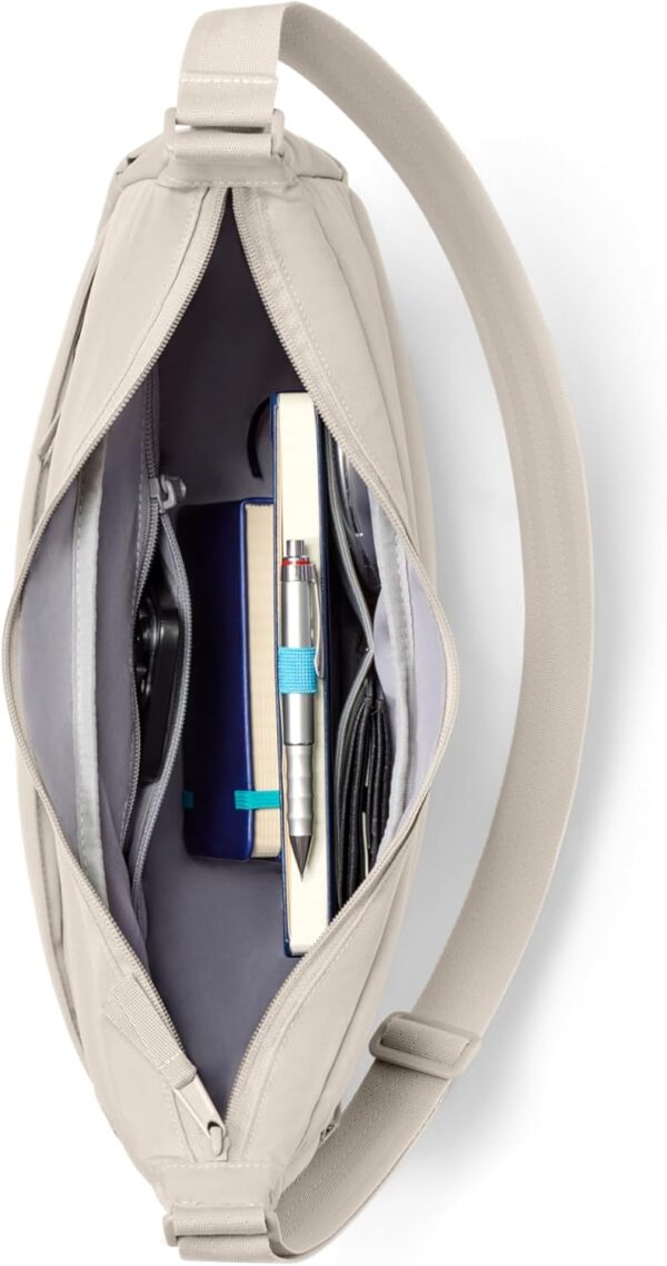 Borsa a mezzaluna Larkson tracolla unisex design trapuntato-7