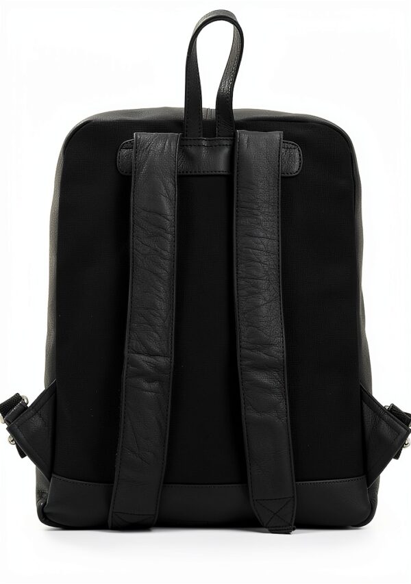 Zaino in pelle Nero Gusti Unisex 8x43x35 cm Elegante e Resistente-4