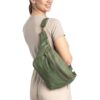 Gusti Borsa da Pancia in Pelle Vera Verde Modello 2G77 Donna-7