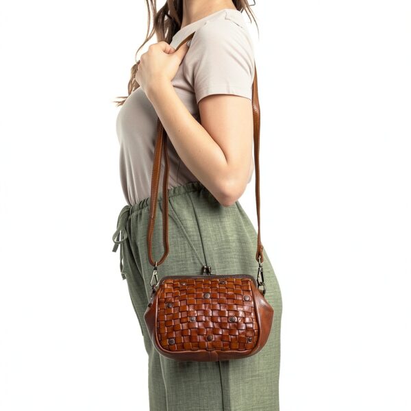 Gusti Borsa a tracolla in pelle Britney – Borsa da donna – Marrone-5