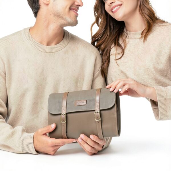 Gusti Borsa in pelle – Rodney beauty case per uomo e donna marrone & tela-1