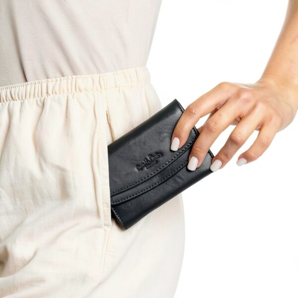 Gusti Leder Portafoglio Studio Asmund portamonete in vera pelle da donna nero-9